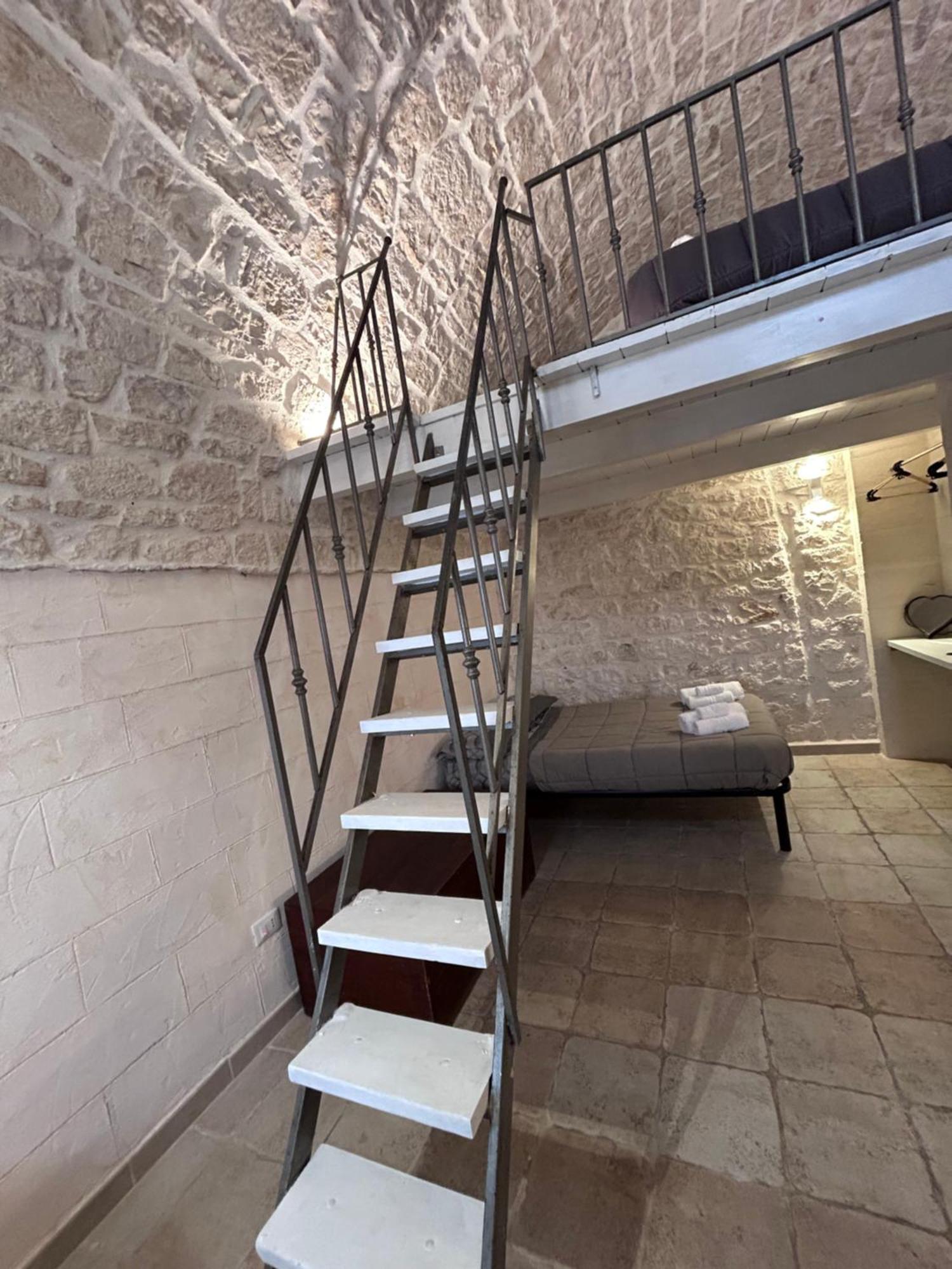 La 13 Guest House Ostuni Dış mekan fotoğraf